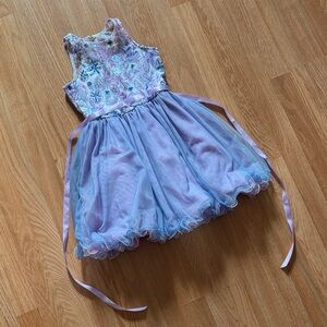 Rare Editions Lavender sequins dress Size 7
